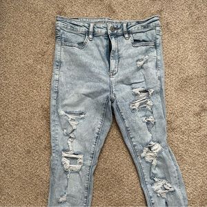Light wash AEO jeans